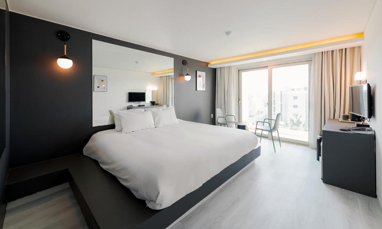 Pampas Hotel Jeju Extérieur photo
