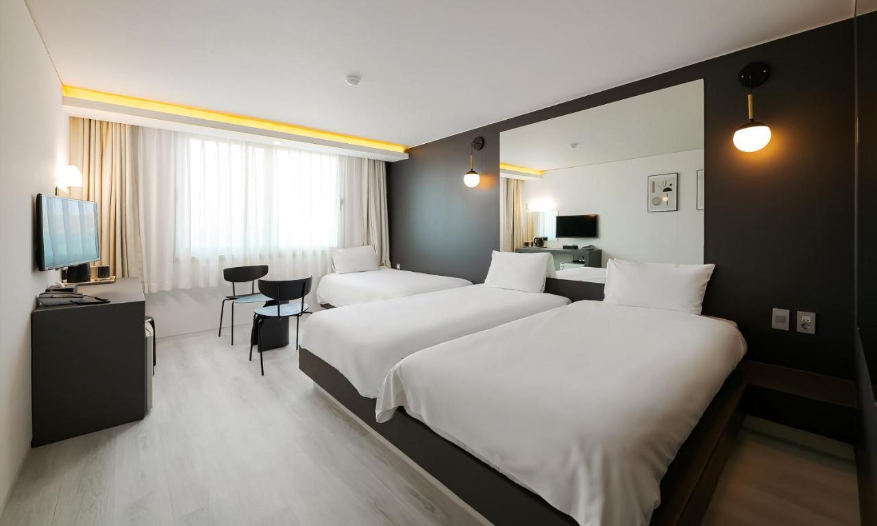 Pampas Hotel Jeju Extérieur photo