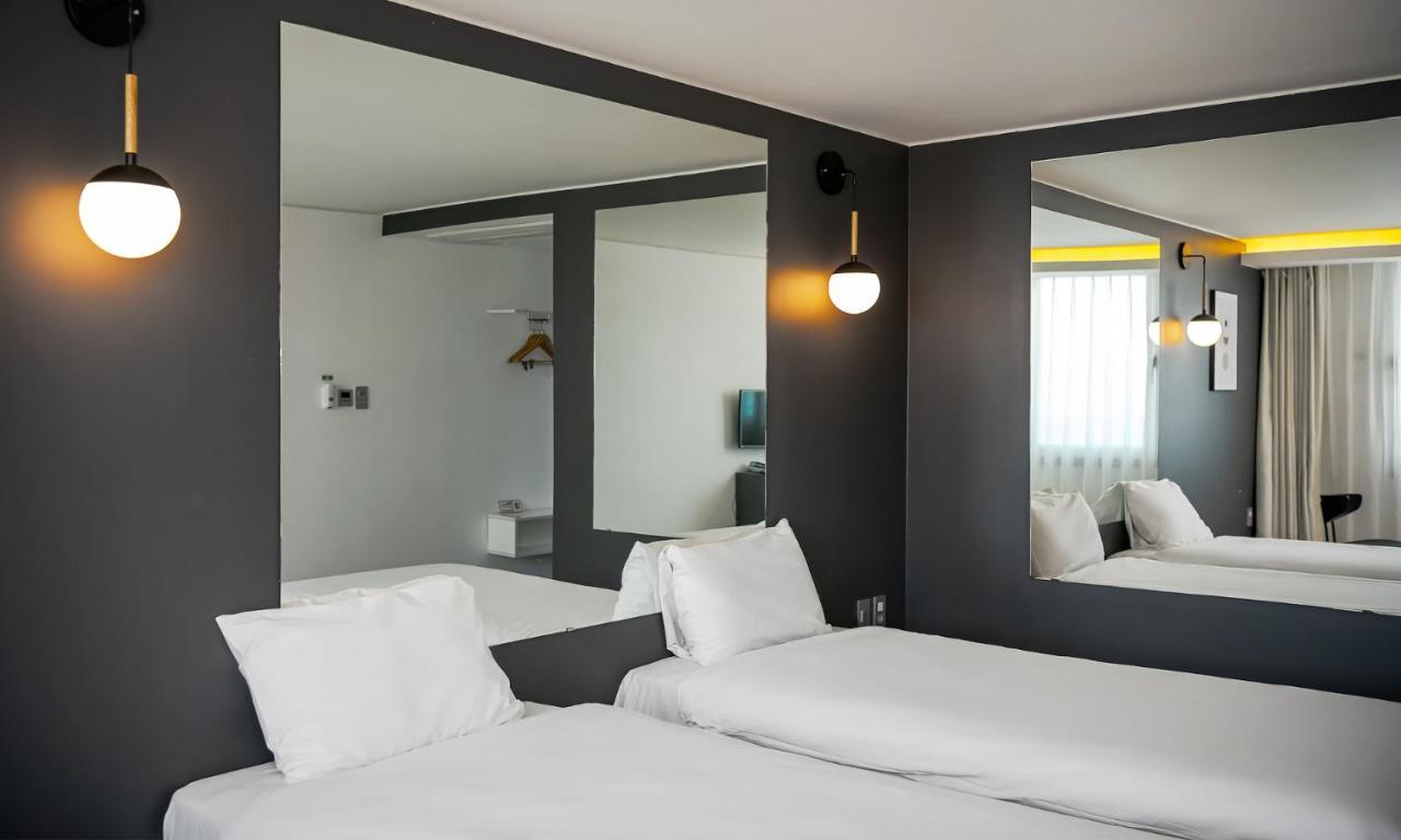 Pampas Hotel Jeju Extérieur photo