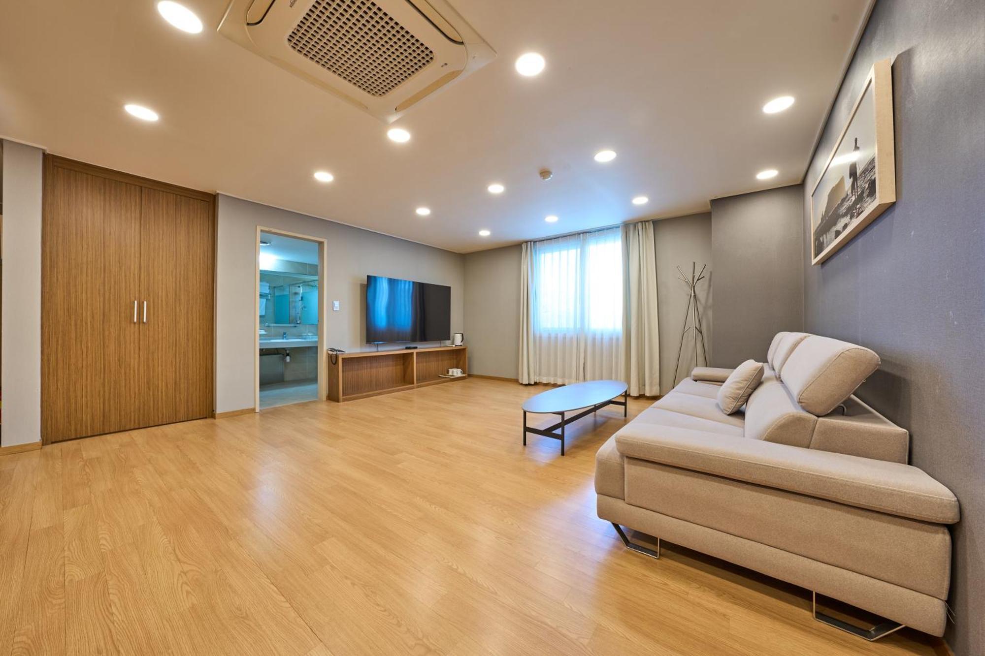 Pampas Hotel Jeju Extérieur photo